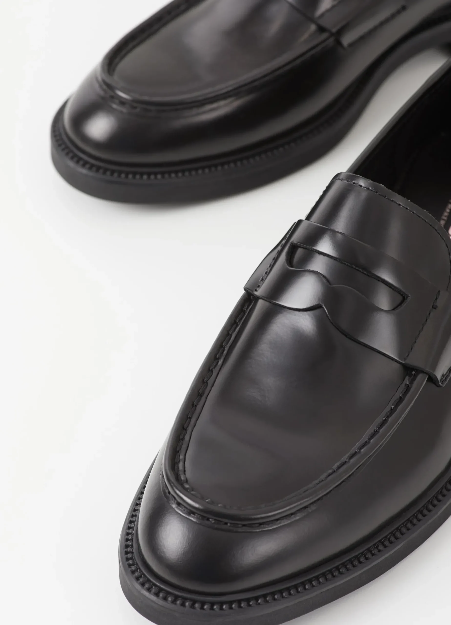 ALEX M LOAFER