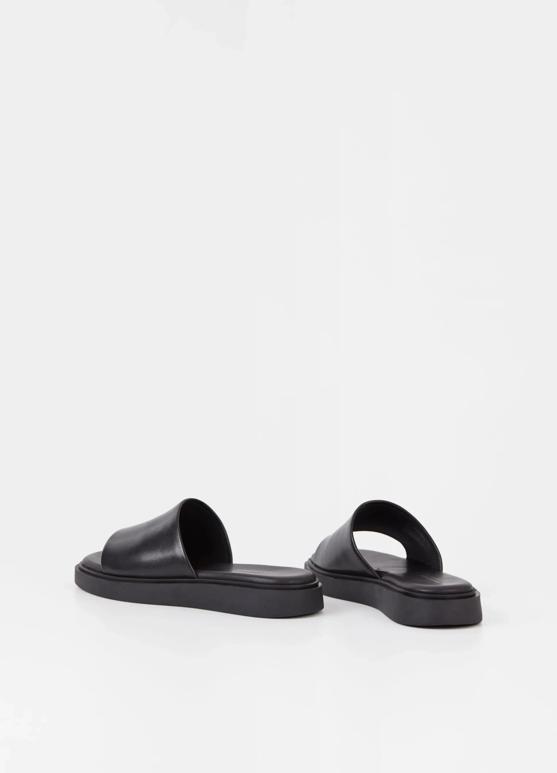CONNIE SANDALS