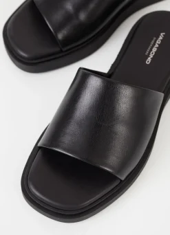 CONNIE SANDALS