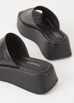 COURTNEY SANDALS