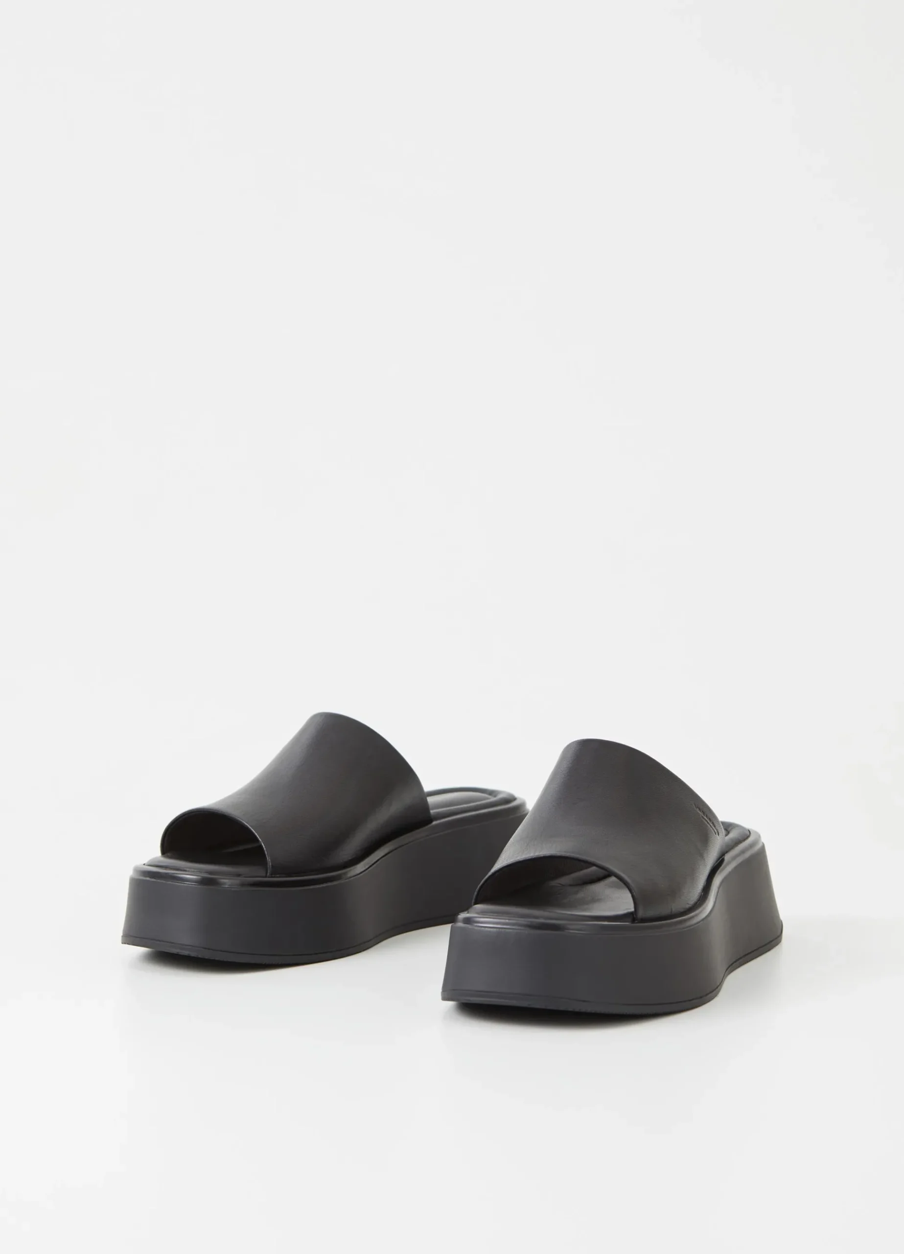 COURTNEY SANDALS