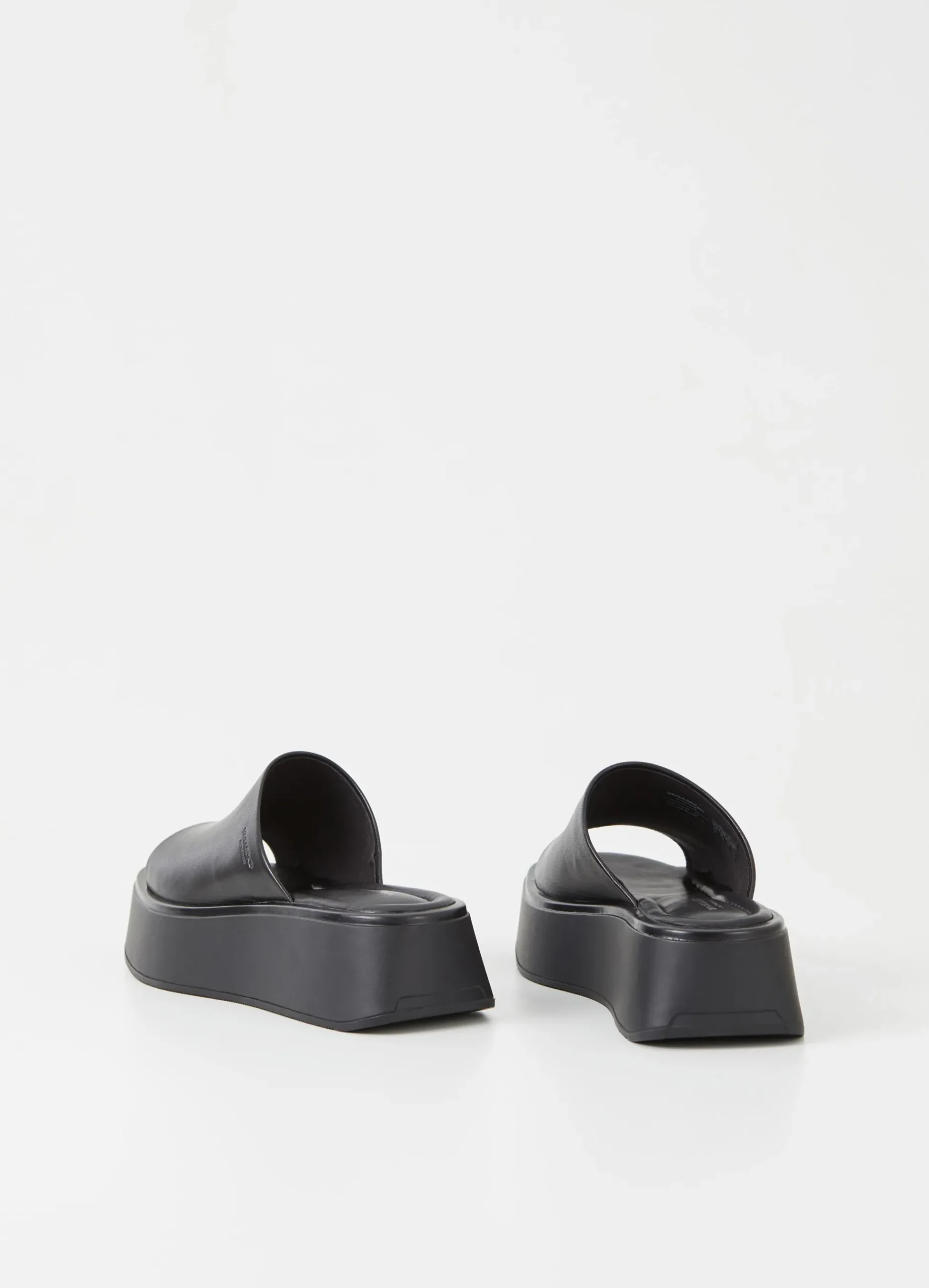COURTNEY SANDALS