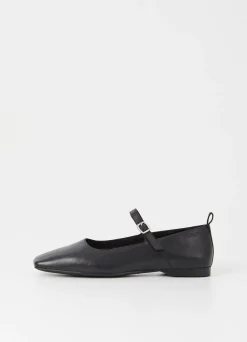 DELIA SHOES