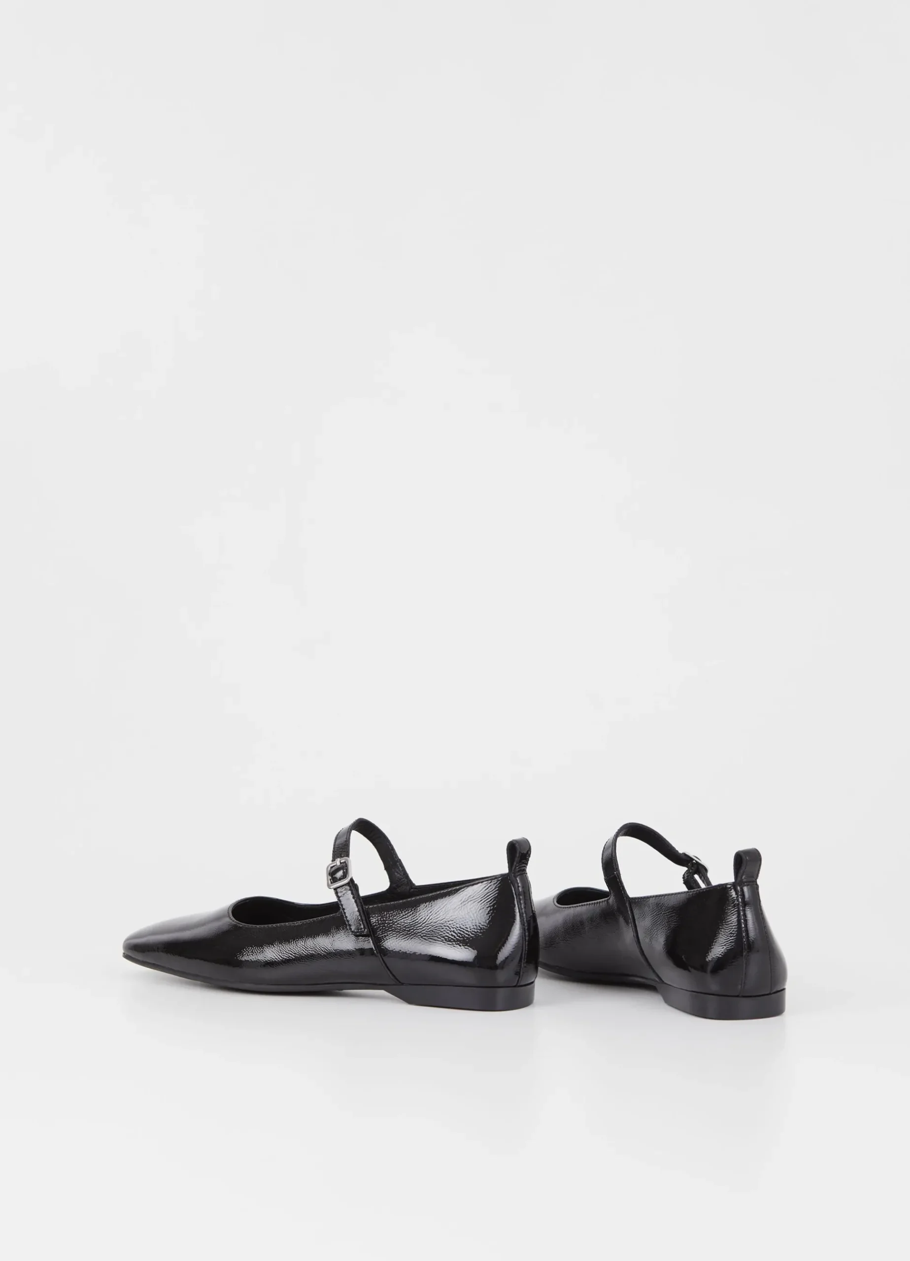 DELIA SHOES