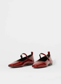 DELIA SHOES