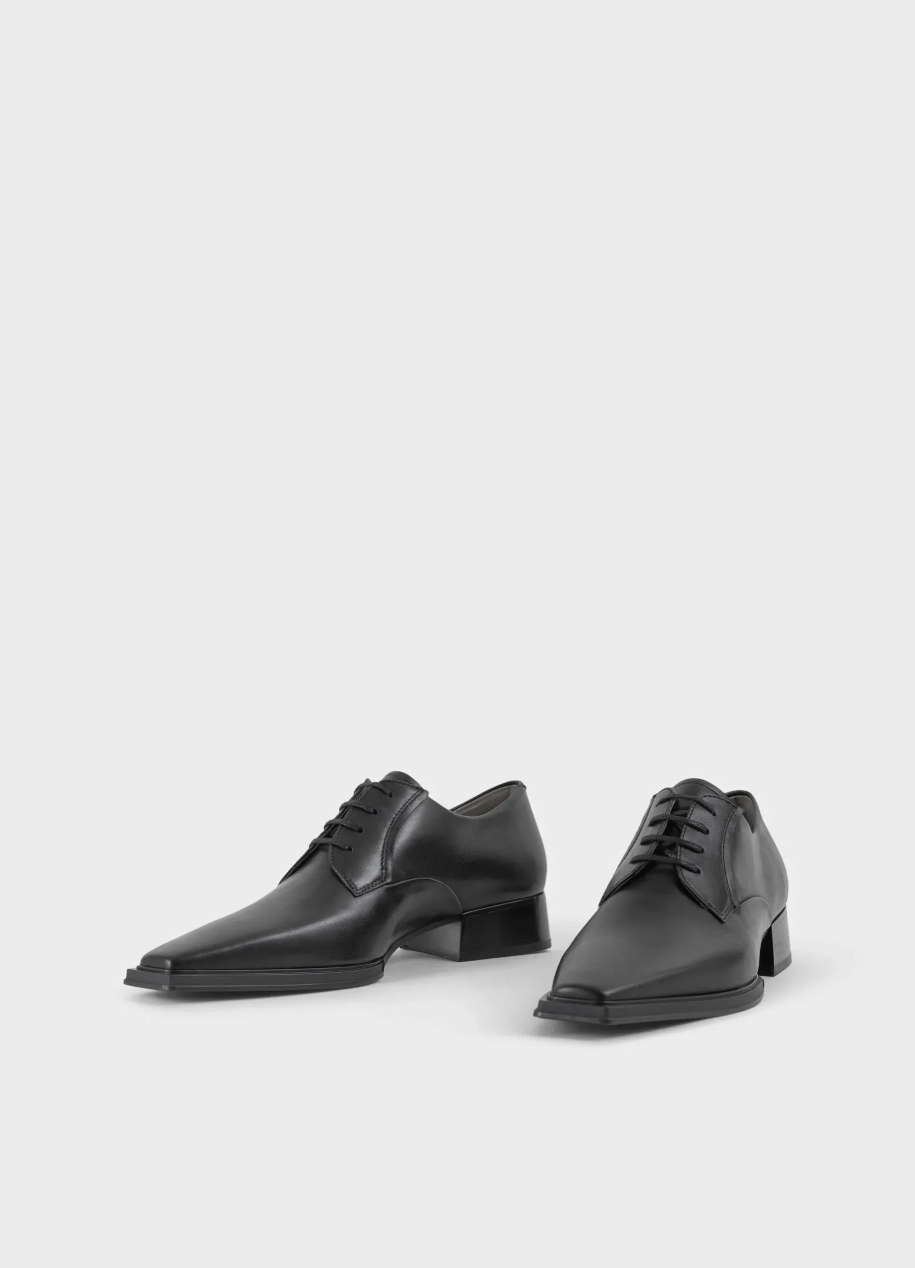 EIDA SHOES