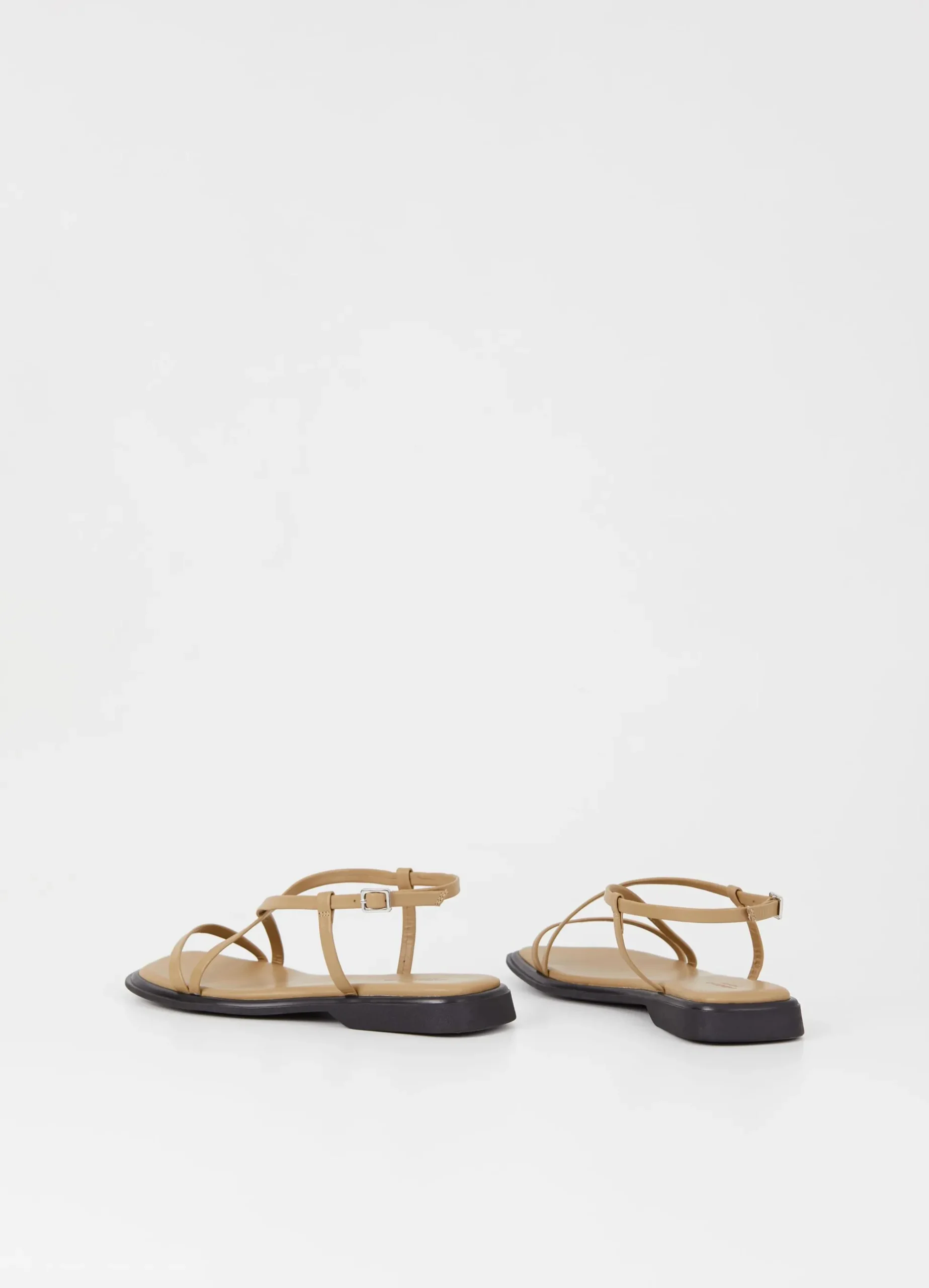IZZY SANDALS
