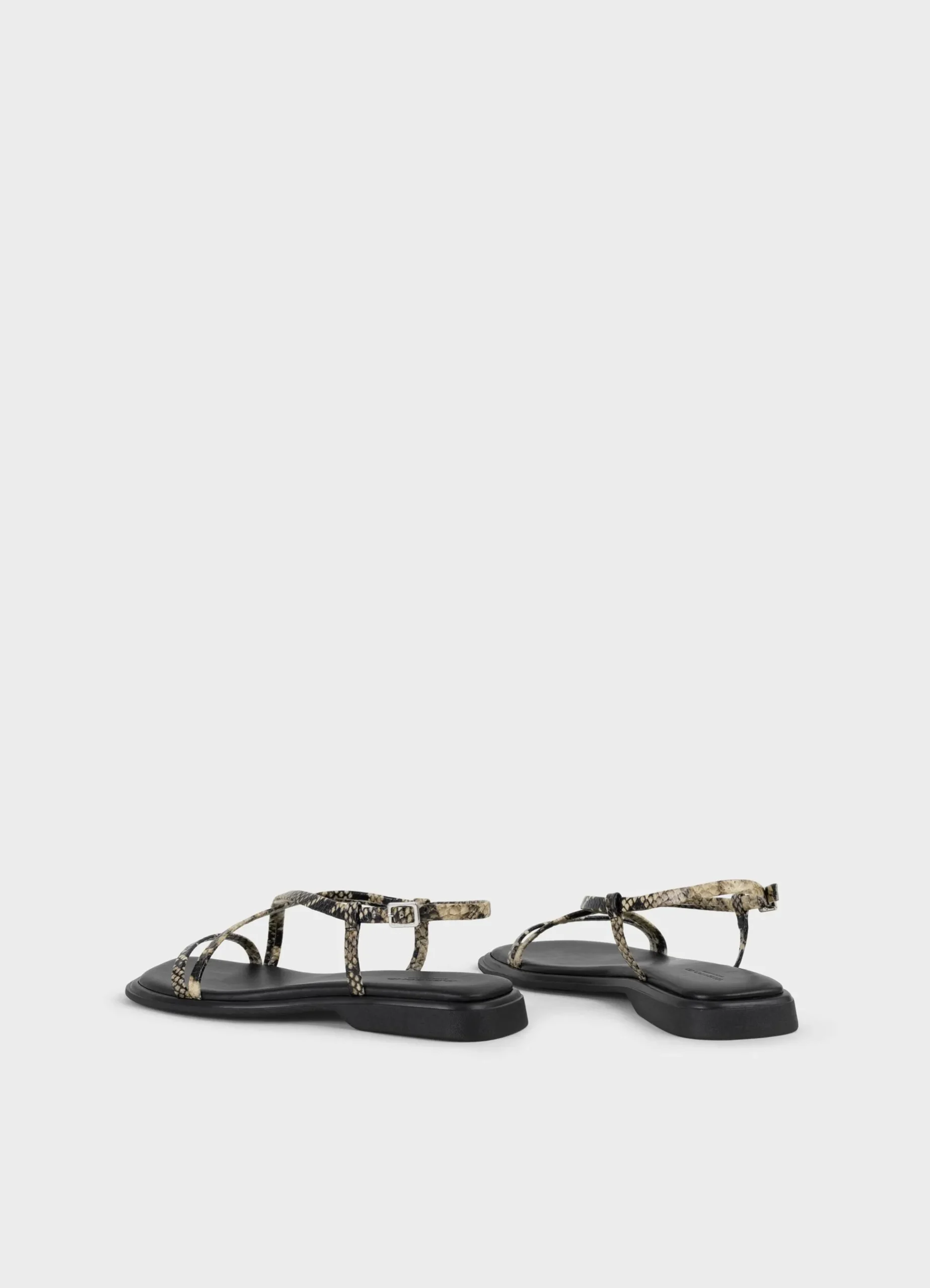 IZZY SANDALS