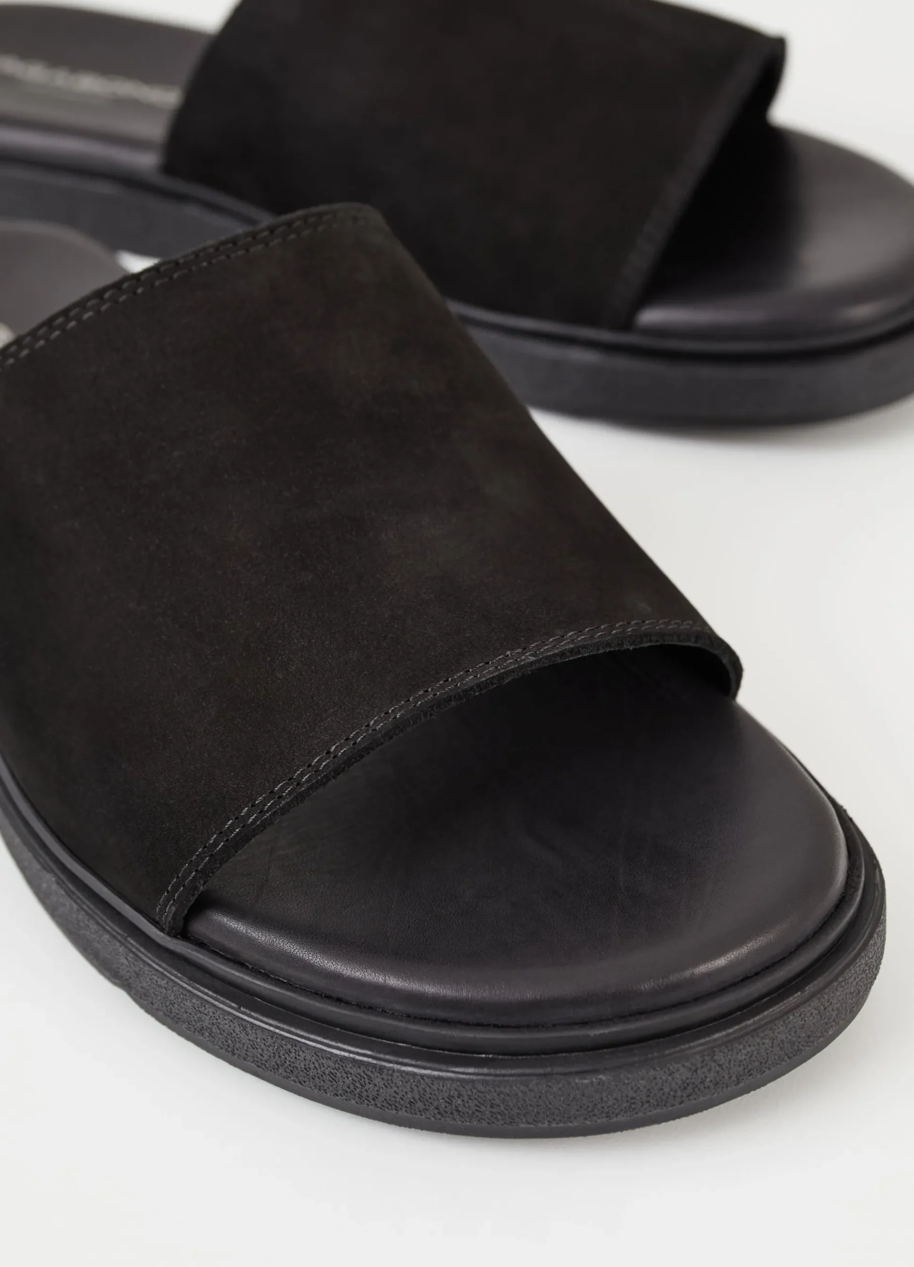 MASON SANDALS