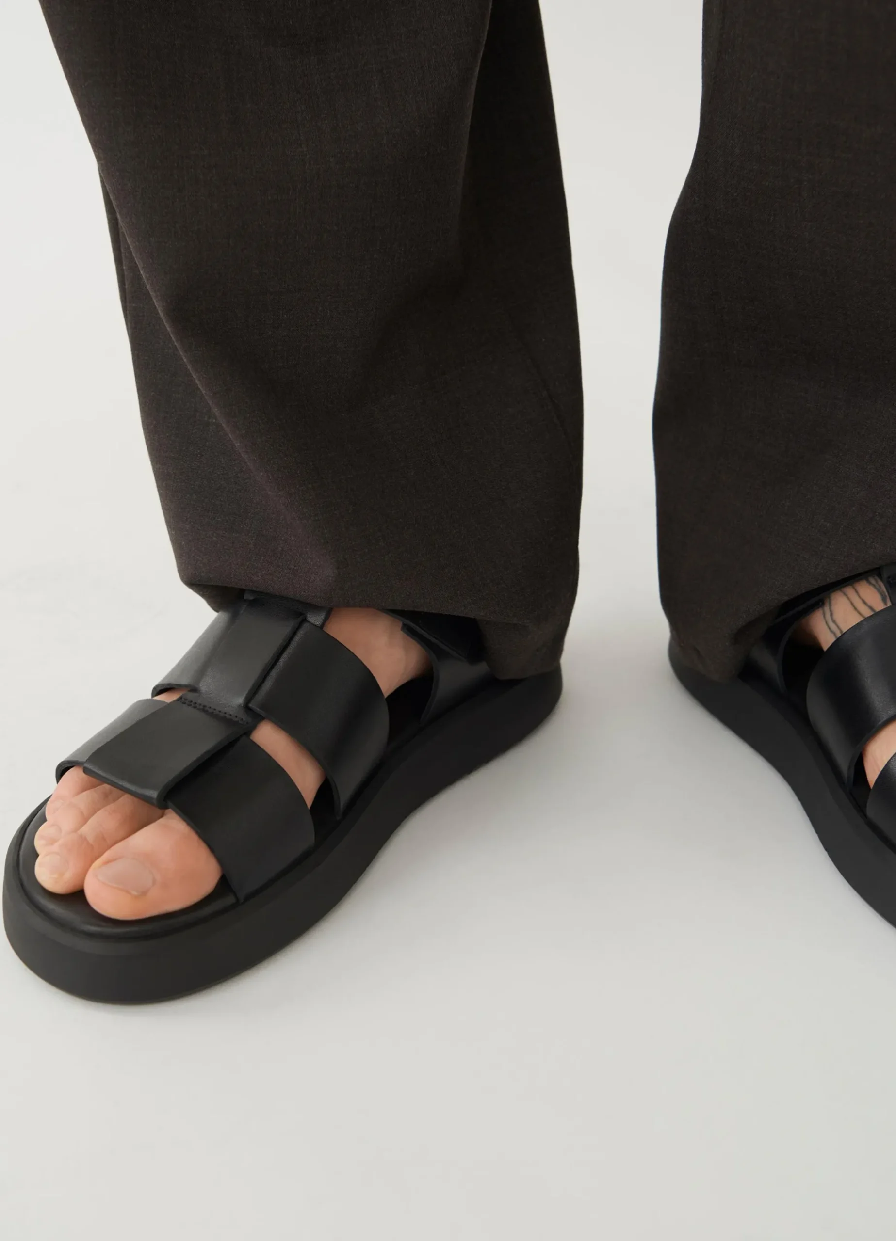 NATE SANDALS