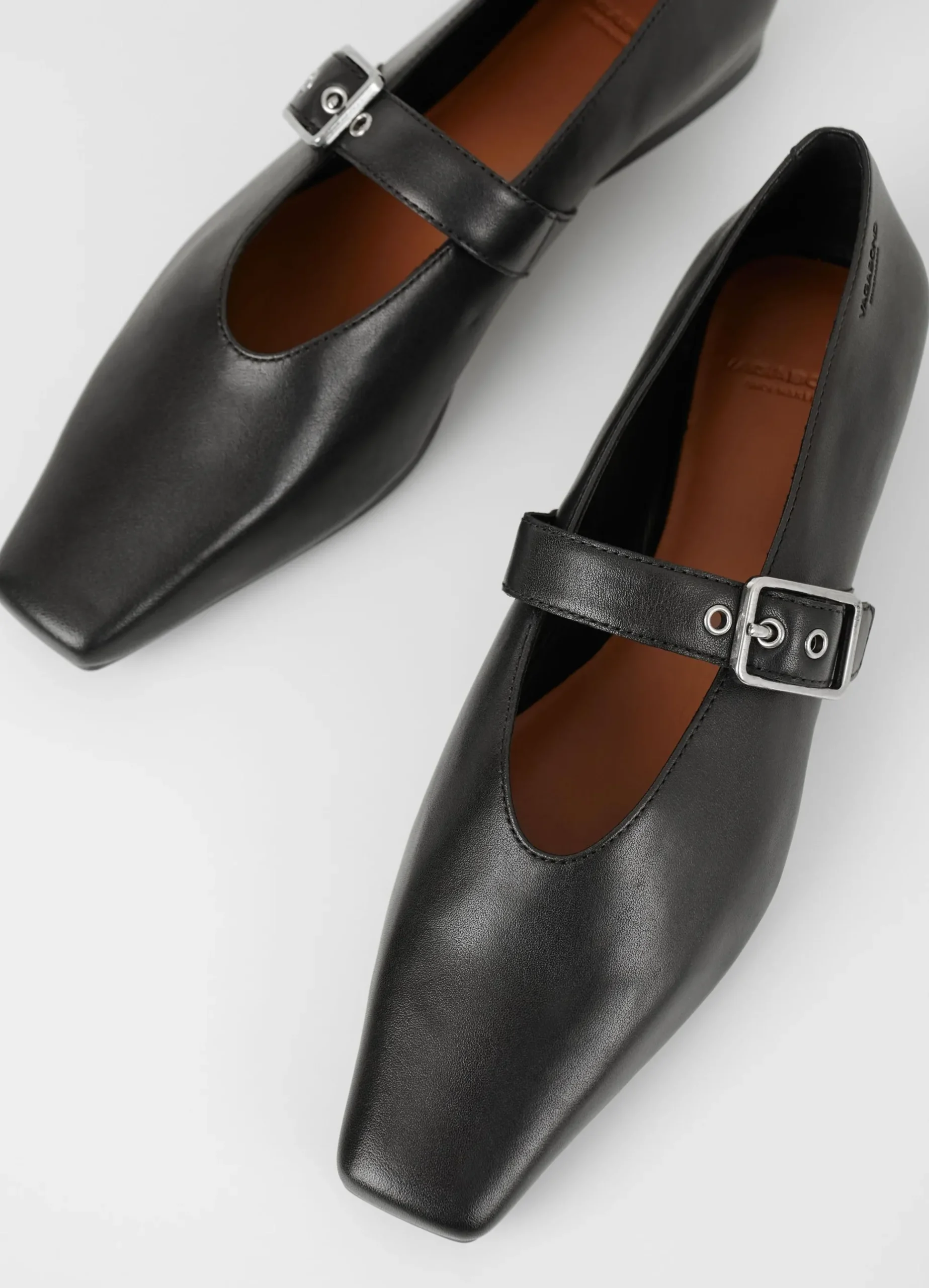 WIOLETTA SHOES