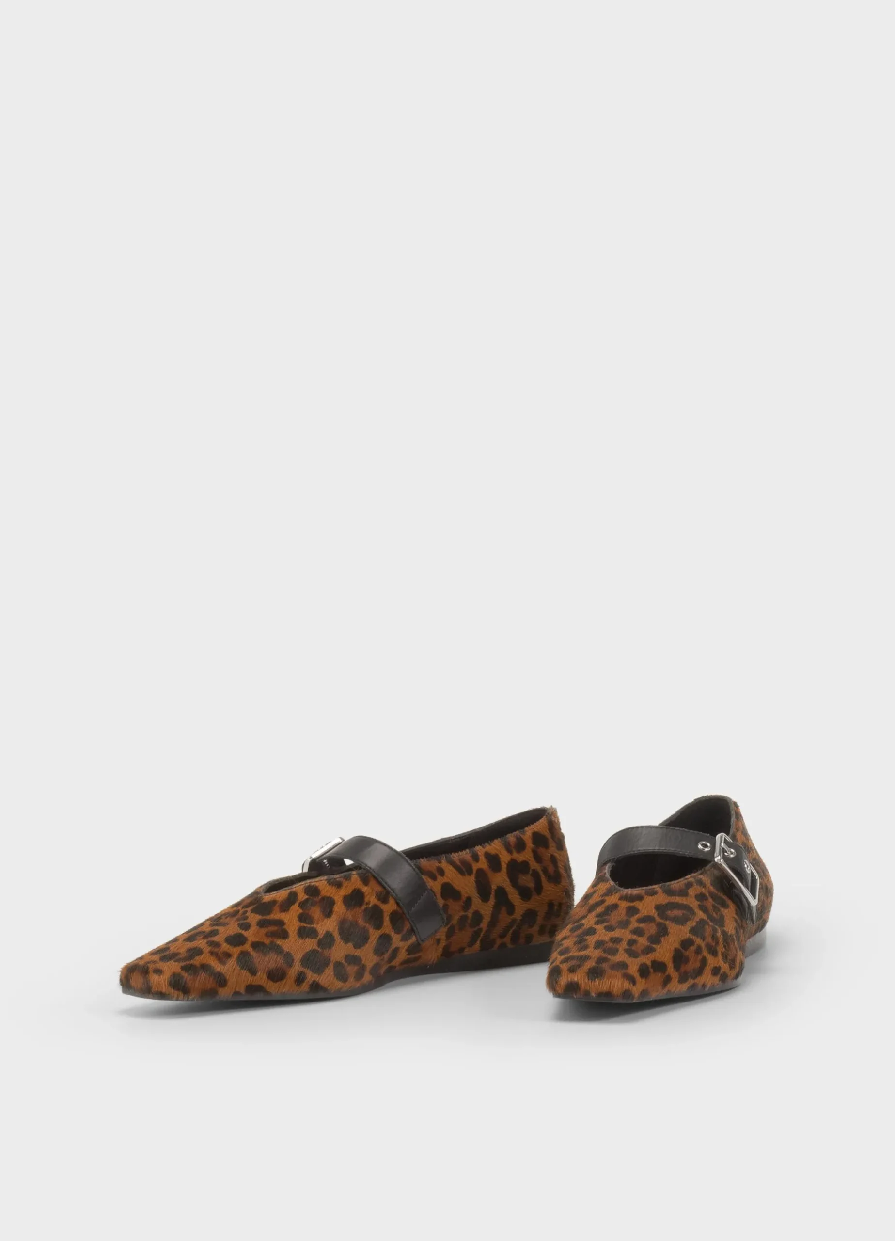 WIOLETTA SHOES